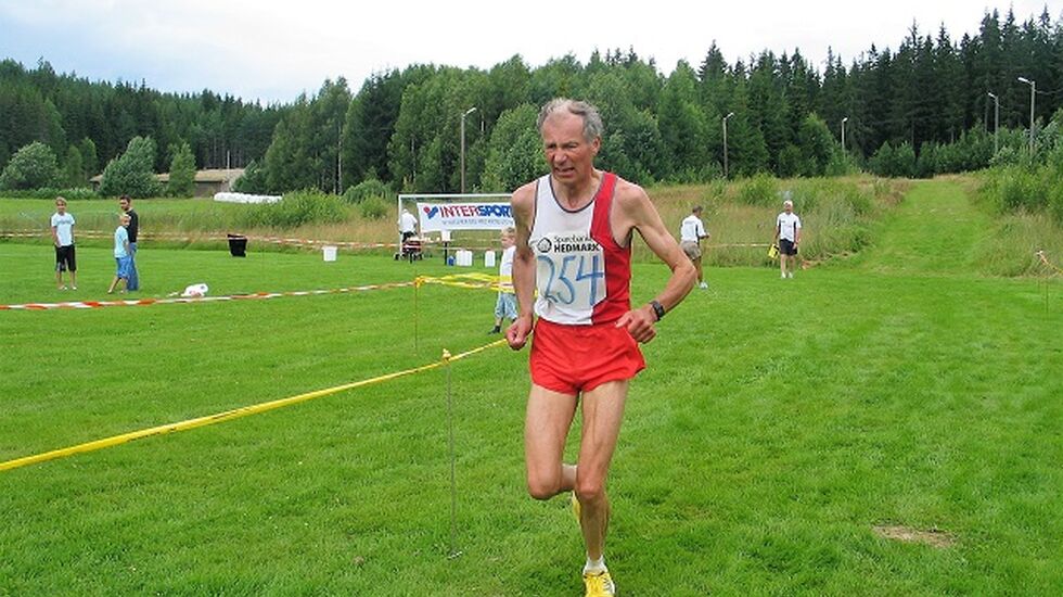 Ole Peter Bergaust i innspurten på halvmaraton på Kongsvinger i 2007.