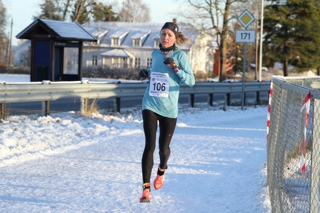 Silje Christiansen var raskeste kvinne i motbakkeløpet. Bildet er fra forrige  karuselløp på Sørum. (Foto: Olav Engen)