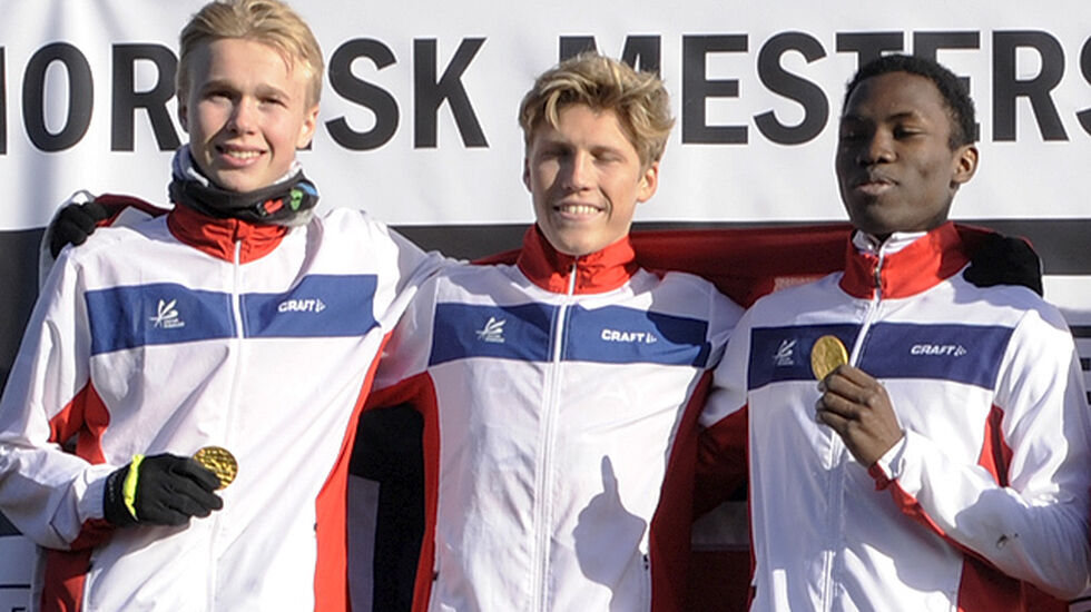 Alle de tre som tok laggull i nordisk - Håkon Stavik, Simen Halle Haugen og Thomas Jefferson Byrkjeland - er tatt ut til EM. I tillegg blir også Jakob Ingebrigtsen og Fredrik Sandvik med. (Foto: Arne Dag Myking)