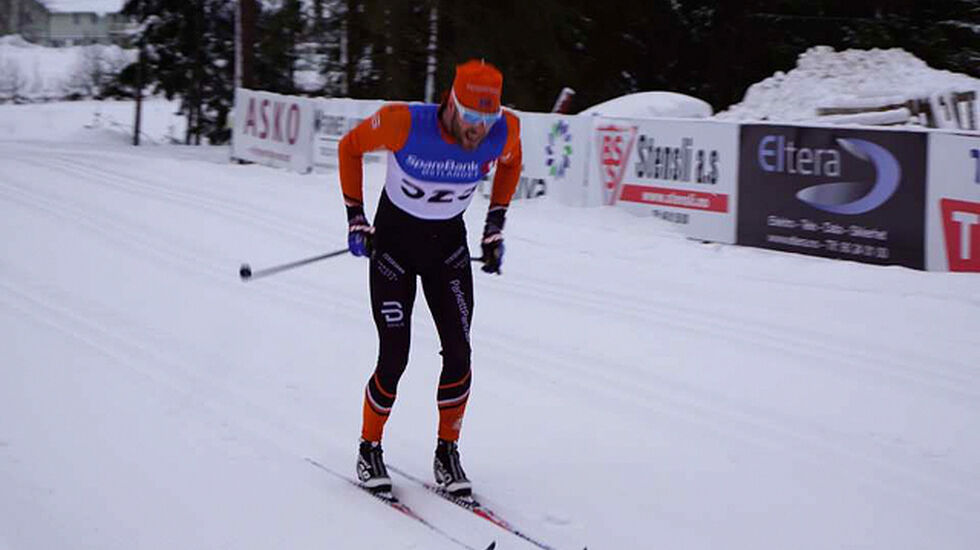 Simen Engebretsen Nordli mot mål drøye to minutter foran neste løper. (Foto: Frode Haugli)
