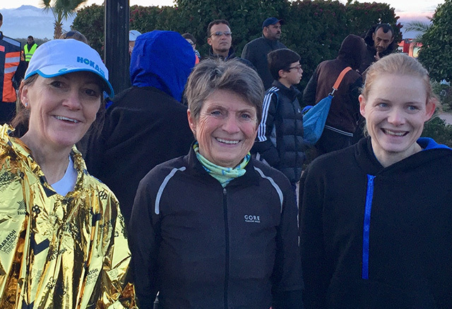 Oddny Ringheim, Vera Nystad og Tone Raaen løp den lengste distansen i Marrakech Marathon. (Foto: privat)