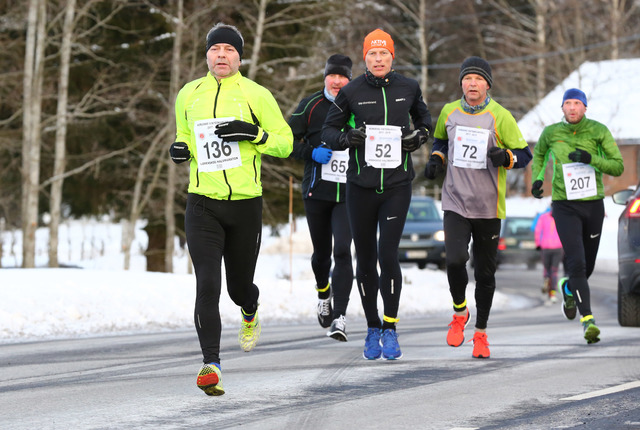Det var vinterlig og kaldt, men likevel gode løpsforhold på Haga. (Foto: Bjørn Hytjanstorp)