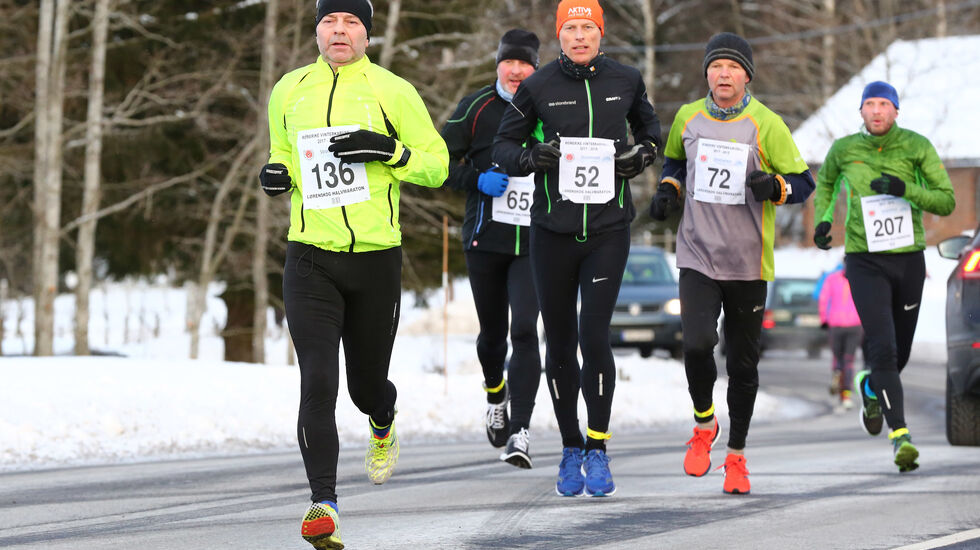 Det var vinterlig og kaldt, men likevel gode løpsforhold på Haga. (Foto: Bjørn Hytjanstorp)