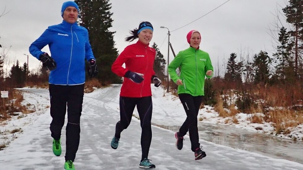 Arild, Solfrid (Sol) og Bodil trener til Trondheim maraton, og treningsoppleggene kan du følge i Kondis papirutgave. (Foto: Marianne Røhme)