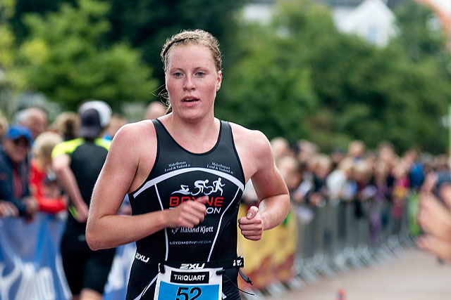 Lotte Miller fra NM-gullet på Olympisk distanse som hun tok ifjor. Foto: Kai Otto Melau