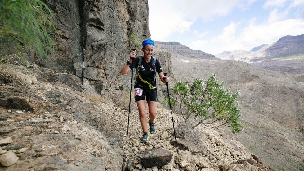 Øyunn Bygstad (34) har kjempet seg gjennom en rekke ultraløp. For en uke siden fullførte hun Transgrancanaria på 79 timer og 29 minutter. 75 startet, 56 fullførte. Bygstad var nest raskest av de seks kvinnelige deltakerne. (Racephotos.se)