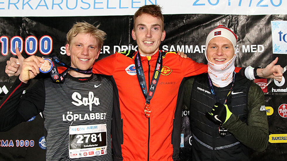 Premiepallen for 10 km i NECON Vinterkarusell: Joel Dyrhovden, Marius Vedvik og Sondre Øvre-Helland.