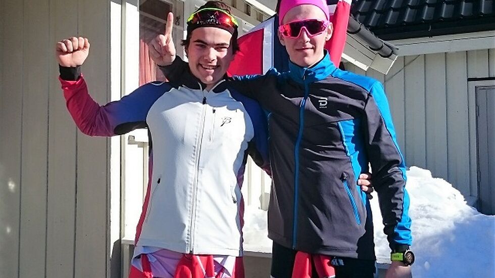 Som i Sletåssprinten tidligere i vinter ble det en Østby-duell om seieren mellom Vegard Øvrevik (til v.) og Lars Bovold i påskesola i Tørberget, men denne gangen var det Lars som tok siste stikk.