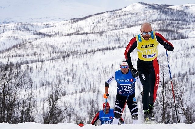 Tord Asle Gjerdalen i føringen med Chris Jespersen og Anders Aukland hakk i hæl i en av de tøffe stigningene i Reistadløpet lørdag. (Foto: Magnus Östh)
