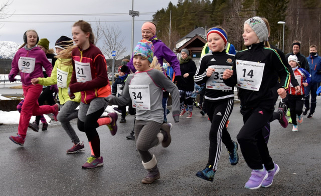 Eikefjord Halvmaraton - Start_barneløpet-3.jpg
