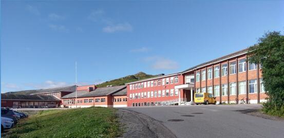 Batsfjord skole Batsfjord skole