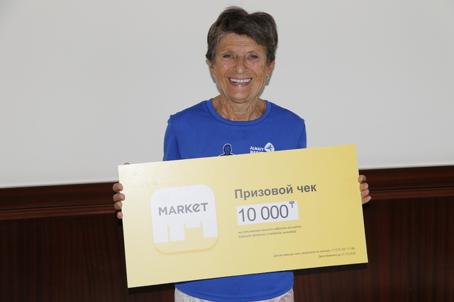 Vera Nystad ble klassevinner og beste norske på maraton.