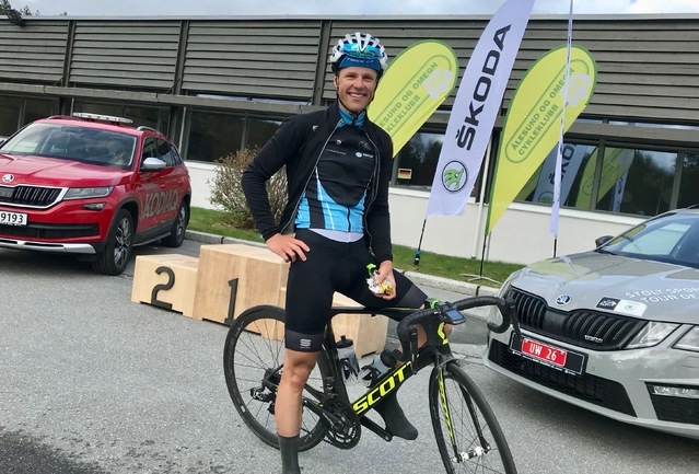 Kristian Tjønneland vant nok en gang Ålesundsrittet. 22-åringen liker Vestlandsnatur med varierte løyper og mange bakker. Foto: Torgeir Dalseth