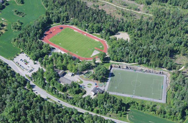 Idylliske Berger Stadion er vært for NM stafetter om en uke.