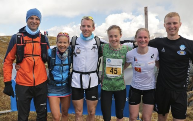 De raskeste opp Blåfelden 2017. Fra venstre Thorbjørn Thorsen Ludvigsen, Therese Sjursen, Erling Hisdal, Hege Rindal, Merete Helgheim og Eirik Voksøy Bringsvor. Foto: Martin Hauge-Nilsen
