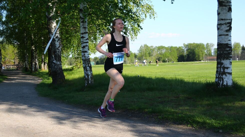 Martina Lindhart Hagen vant baneløpet på Sørum, mens vi på bildet ser vi henne i aksjon på ABIK-karusellen tidligere i år. (Foto: Bjørn Hytjanstorp)