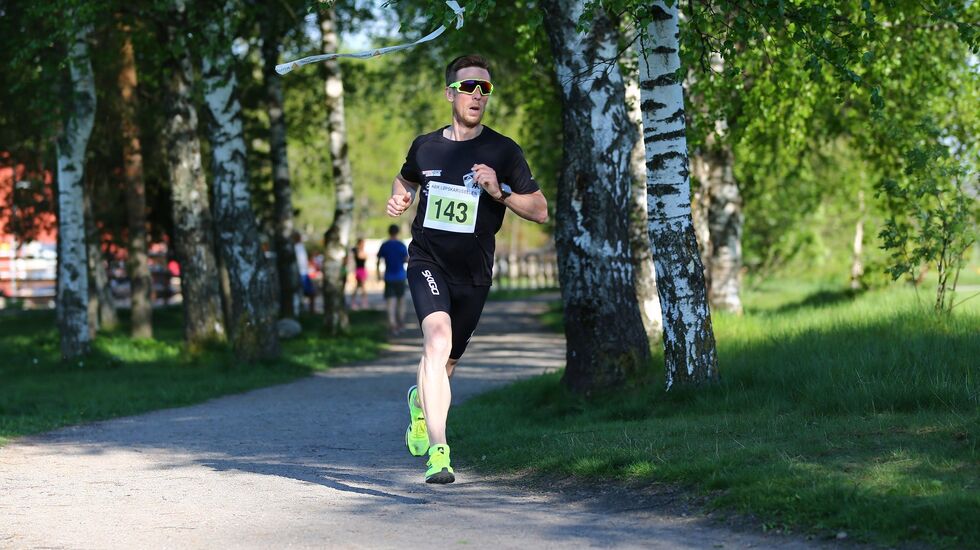 Glenn Røisgaard vant 2. løp i ABIK-karusellen på Skedsmokorset. Bildet er fra 2. løp i fjor som ble arrangert i Lillestrøm. (Foto: Bjørn Hytjanstorp)
