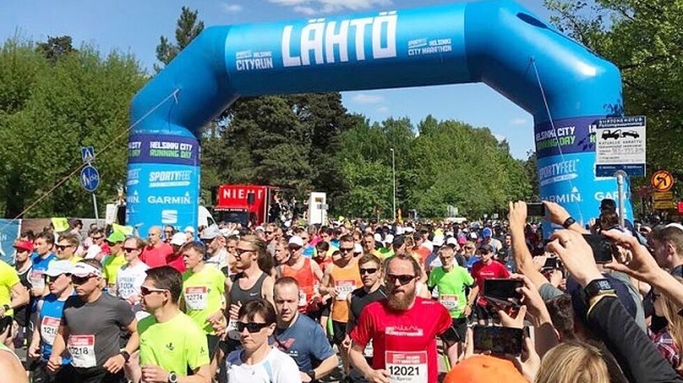 Strålende sommervær under Helsinki City Running Day som gikk med distanser fra 1 km og til maraton på pinseaften (Arrangørfoto).