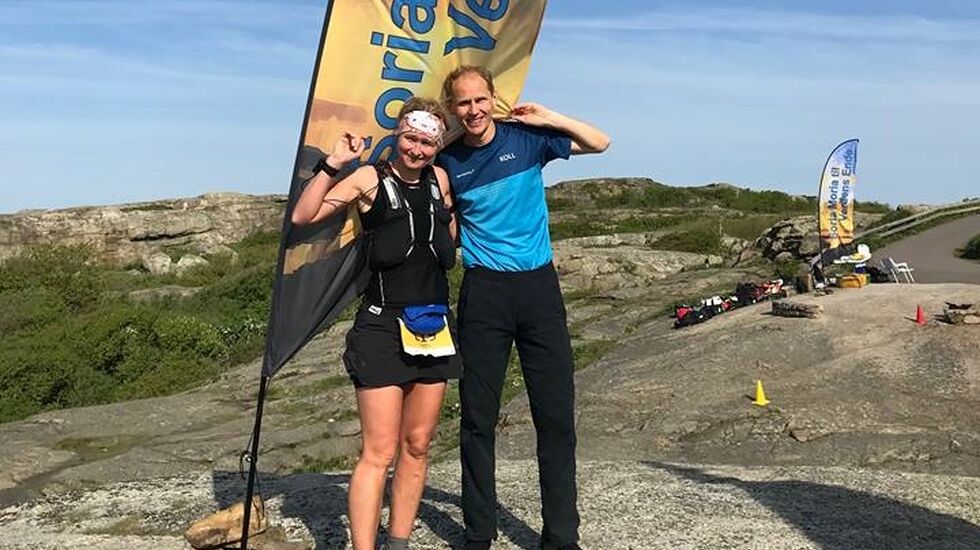 Helle Manvig som totalvant 50 miles og Rolv Skotheim som vant 100 miles løp inn til de to sterkeste prestasjonene ved Vippefyret på Tjøme. (Foto: Mona Kjeldsberg)