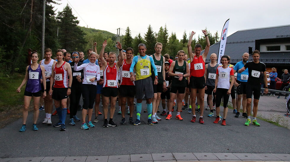 Den røde løperen er lagt ut og  det er  klart for start i  St.Hansgaloppen. Alle foto: Heming Leira