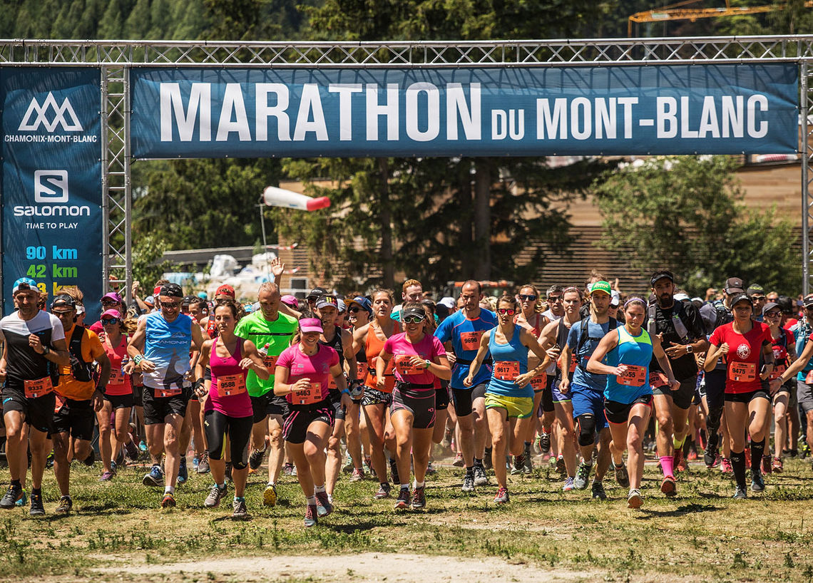 Start på 10 km i Mont Blanc Marathon. (Foto: Gaetan Haugeard/Mont Blanc Marathon)
