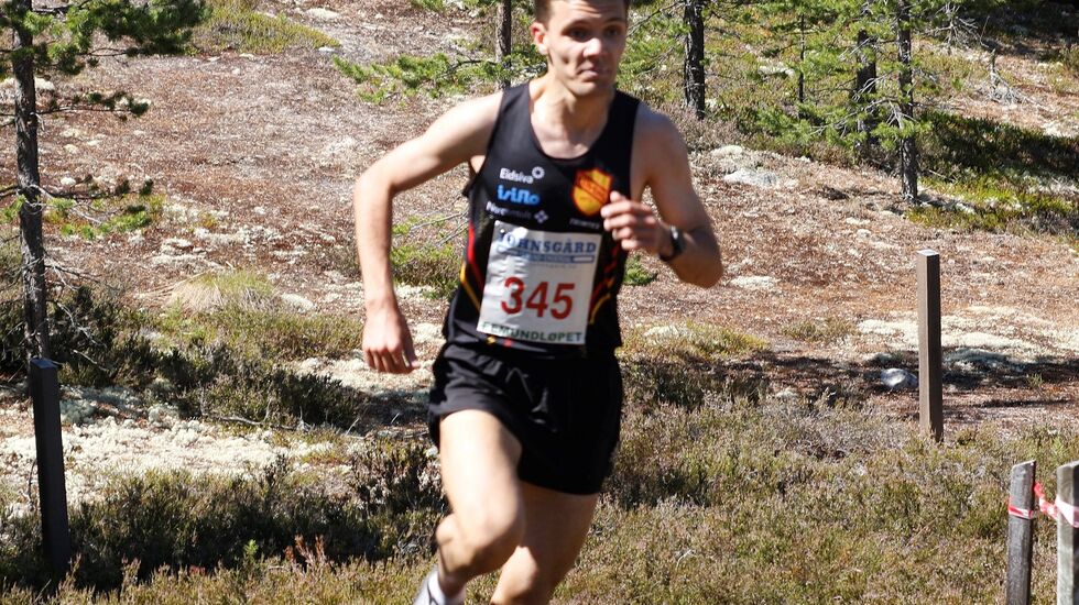 Odd Gundersen Sagbakken på oppløpet i sitt suverene sol(o)løp lørdag. (Foto: Arne Heimdal)