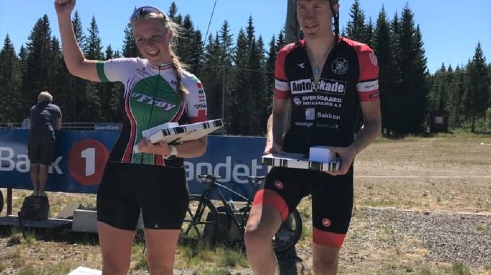 Totalvinnere av Hedmarksvidda Rundt 2018: Maria Victoria Dammen, IF Frøy og Daniel Halvorsen Bergebakken, CK Elverum (Foto: Atle Ruud)