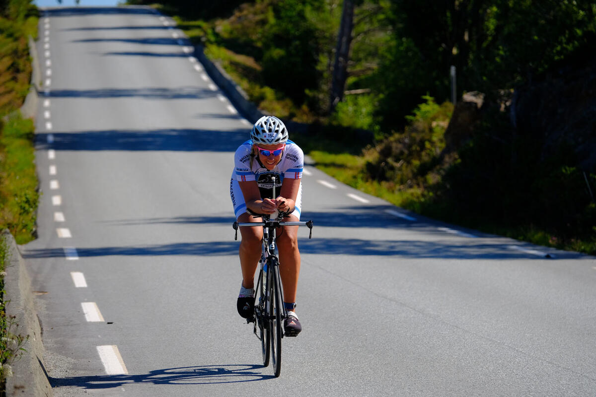 8_Nina_Tveten_sykkel_IRONMAN-2018-07-01-4323