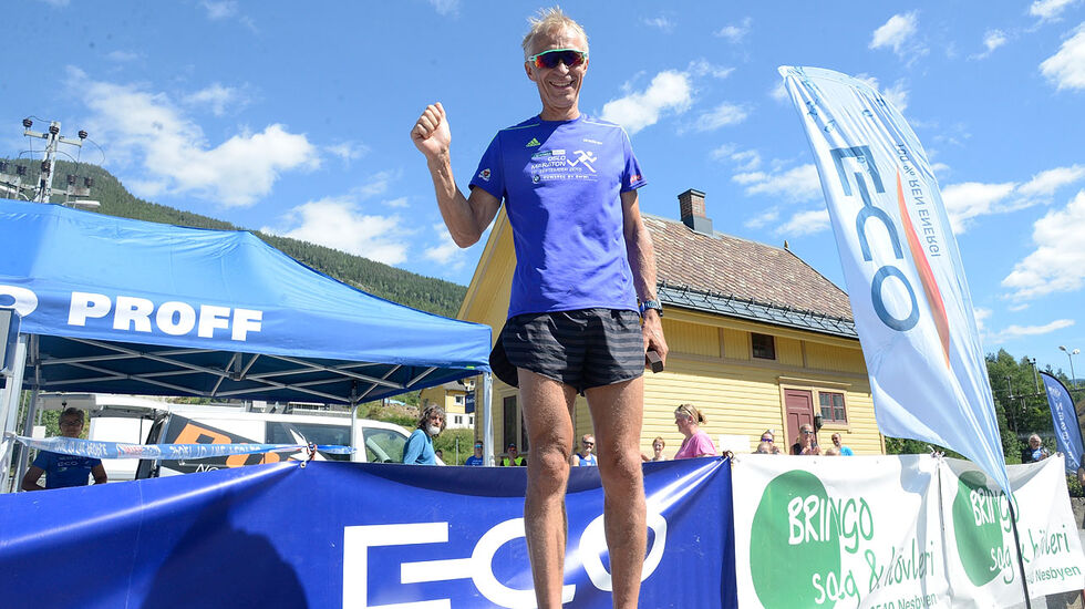 Med 15.56 fra Norges raskeste 5 km på Nesbyen var det i fjor Kristen Aaby som hadde det klart beste løpet blant menn på 5 km ifølge Veterantabellene (Arrangørfoto).