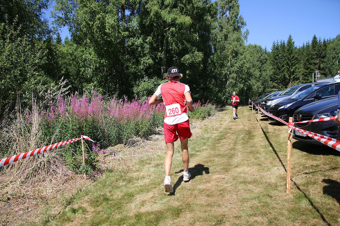 William Norheim Bergquist løp hele 10km-løypa baklengs.
