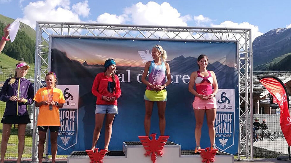 Therese Sjursen kunne klatre opp på pallens øverste trinn etter å ha vunnet Trail des 6 Cols. (Foto: privat) 