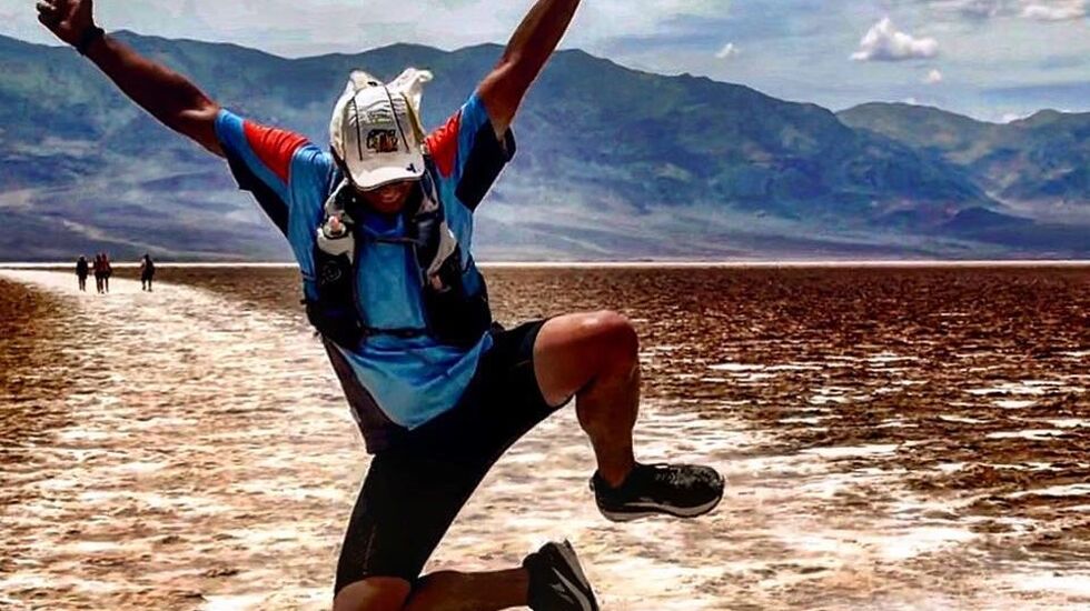 Gregor på akklimatisering i Death Valley National Park. (Privat foto)