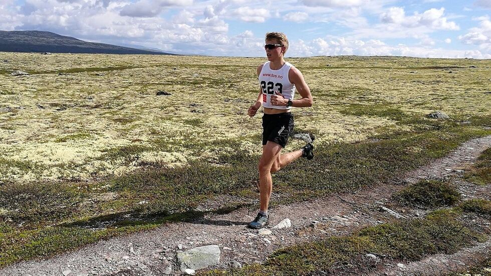 Trygve Bondhus Often i herlig driv i fjellterrenget på veg til 2. plass i 2017-utgaven av Hummelfjelldilten. (Arrangørfoto)