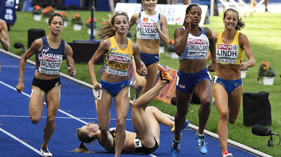 Heimefavoritten Renée Eykens falt i innspurten. Yngvild Elvemo kom seg forbi, men ikke til finalen. (Foto: Bjørn Johannessen) 