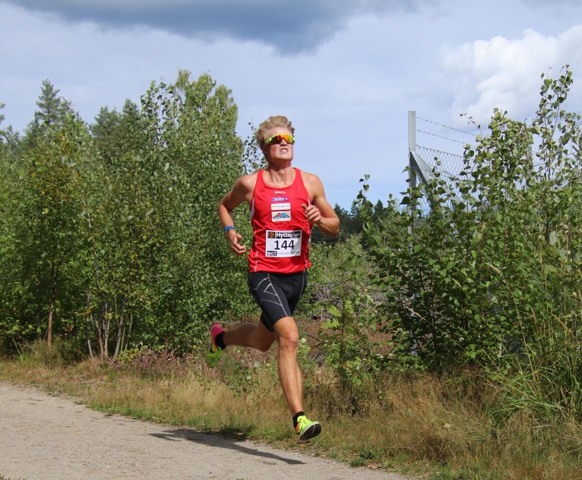 11_Johannes_Bjertnes (1280x1056)