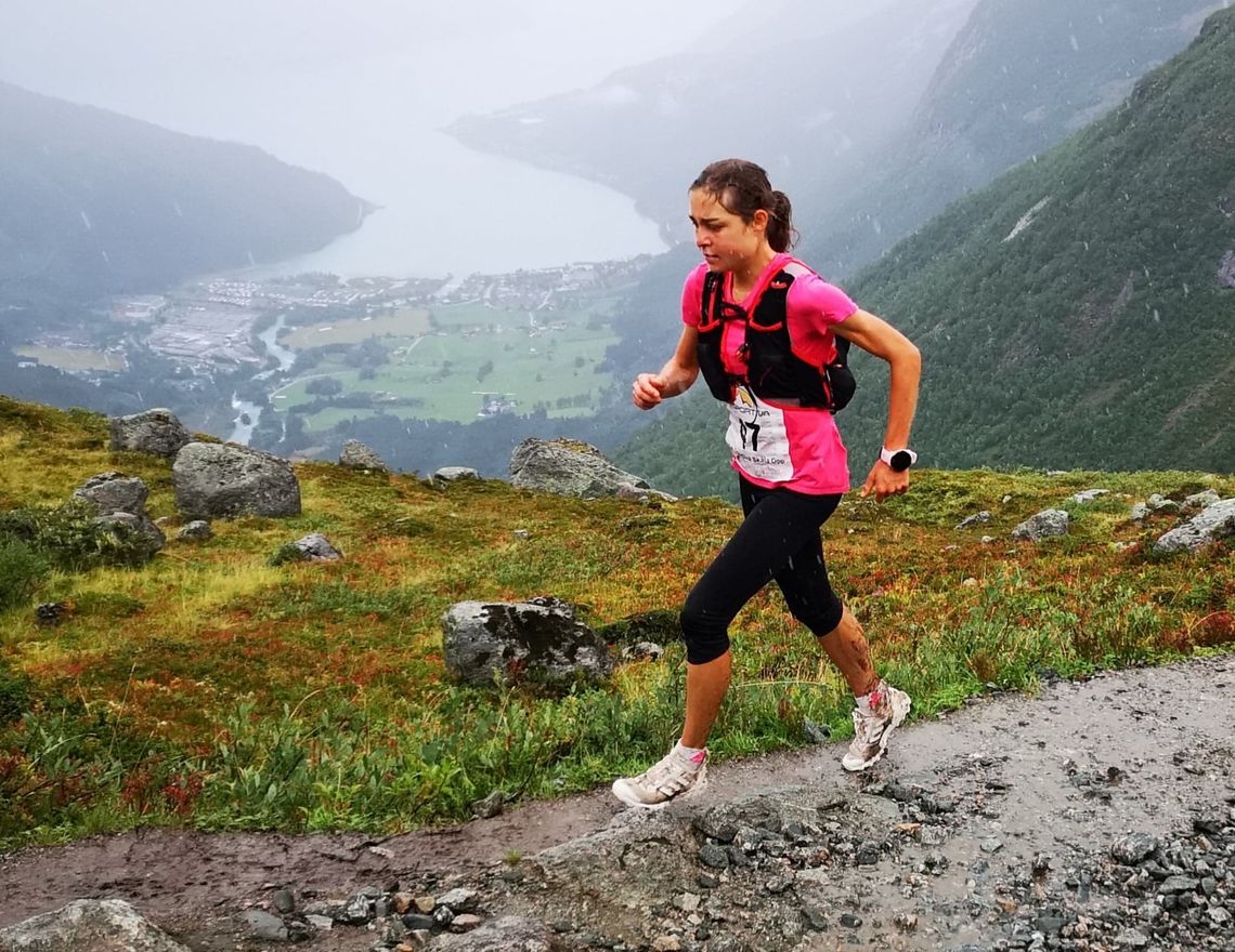 Tyske Michelle Maier vant kvinneklassen i Skåla(vatnet) Opp. Foto: Christian Prestegård