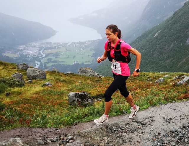 Tyske Michelle Maier vant kvinneklassen i Skåla(vatnet) Opp i 2018. Foto: Christian Prestegård