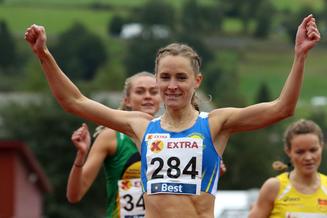 Hedda Hynne tar NM-tittelen på 800 meter