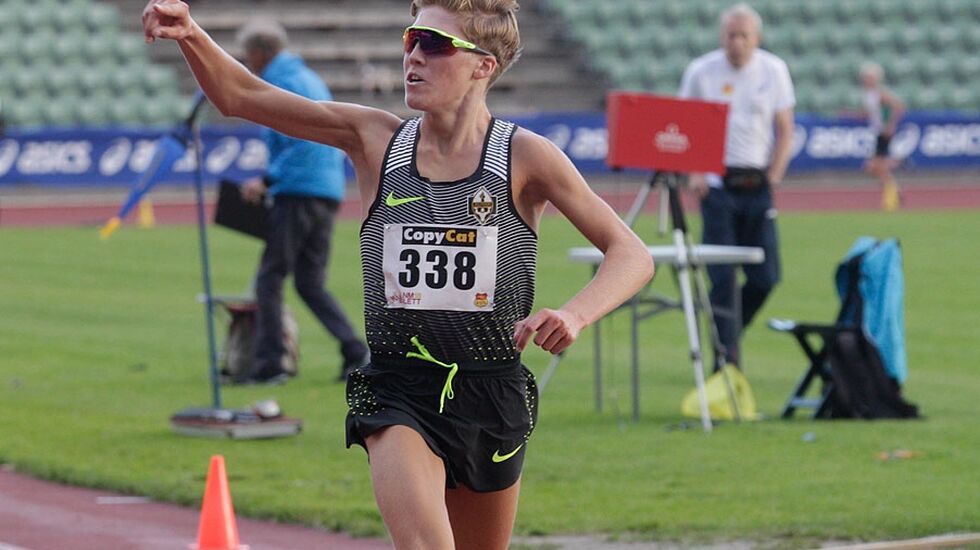 Simen Halle var klart sterkest på slutten av dagens 3000 meter på Bislett. Bildet er fra Junior-NM på samme bane i 2018.(Foto: Per Inge Østmoen)