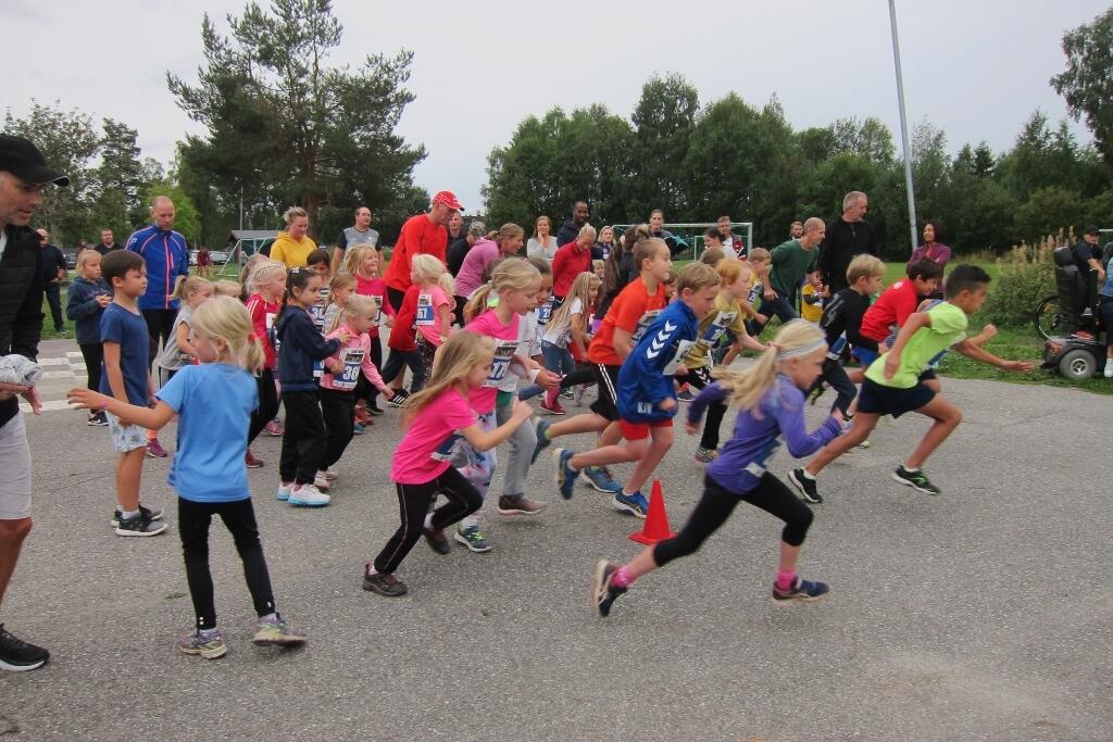 IMG_4411_Start_barnekarusell (1024x683)