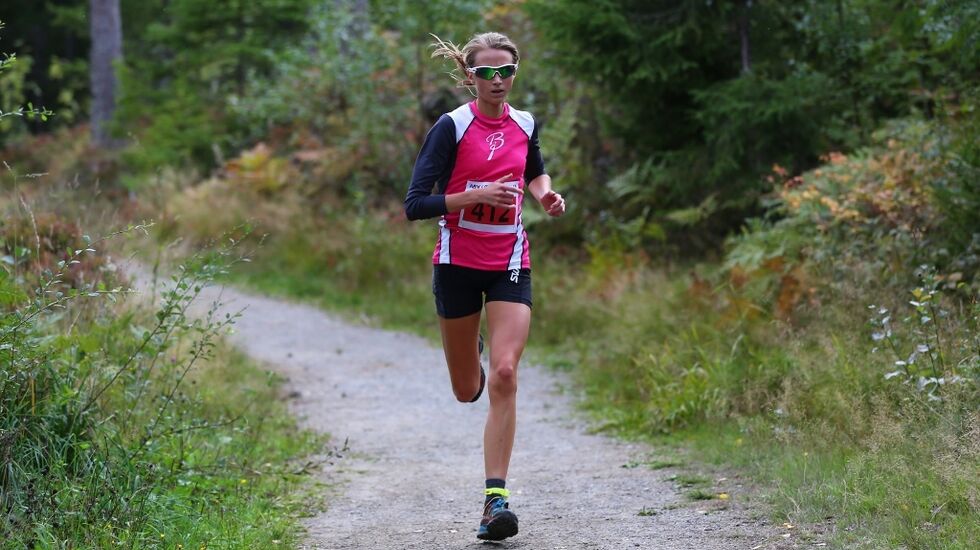 Sofie Nordsveen Hustad i tet. (Foto: Bjørn Hytjanstorp)