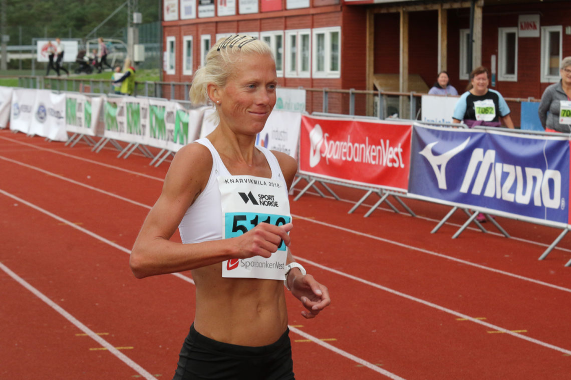 Marthe Katrine Myhre første kvinne over mål