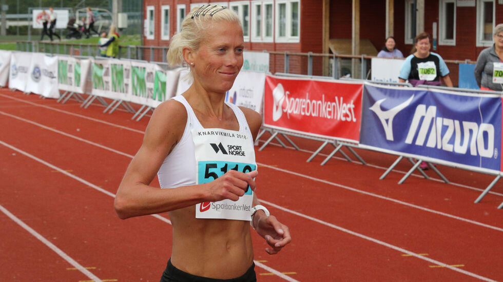 Marthe Katrine Myhre første kvinne over mål