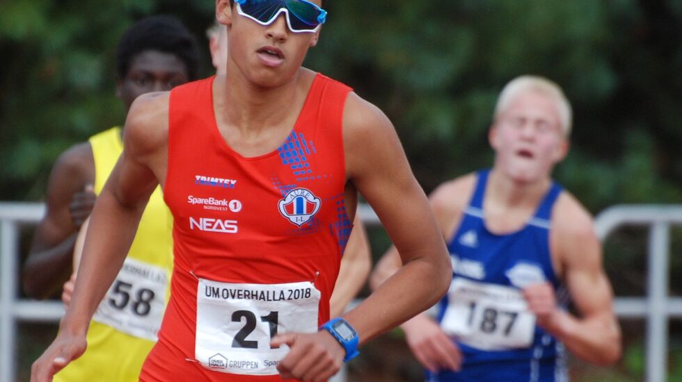 Kristoffer Sagli fra Aure IL løp inn til to gull i G16 i UM. 800 meter lørdag og 3000 meter søndag. (Foto: Arrangøren)
