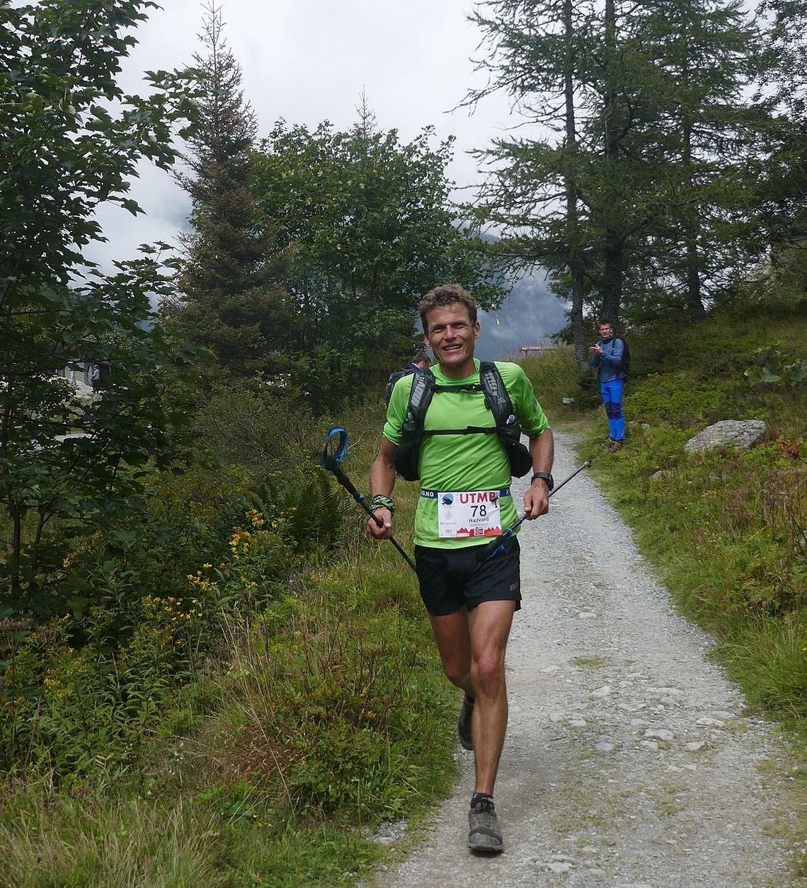 Toppløper: Hallvard Schjølberg har hatt en flott utvikling som ultraløper. Her fra da han løp inn til fjerdeplass i det 170 km lange Ultra-Trail du Mont Blanc i fjor. Foto: Elisabeth Borgersen.