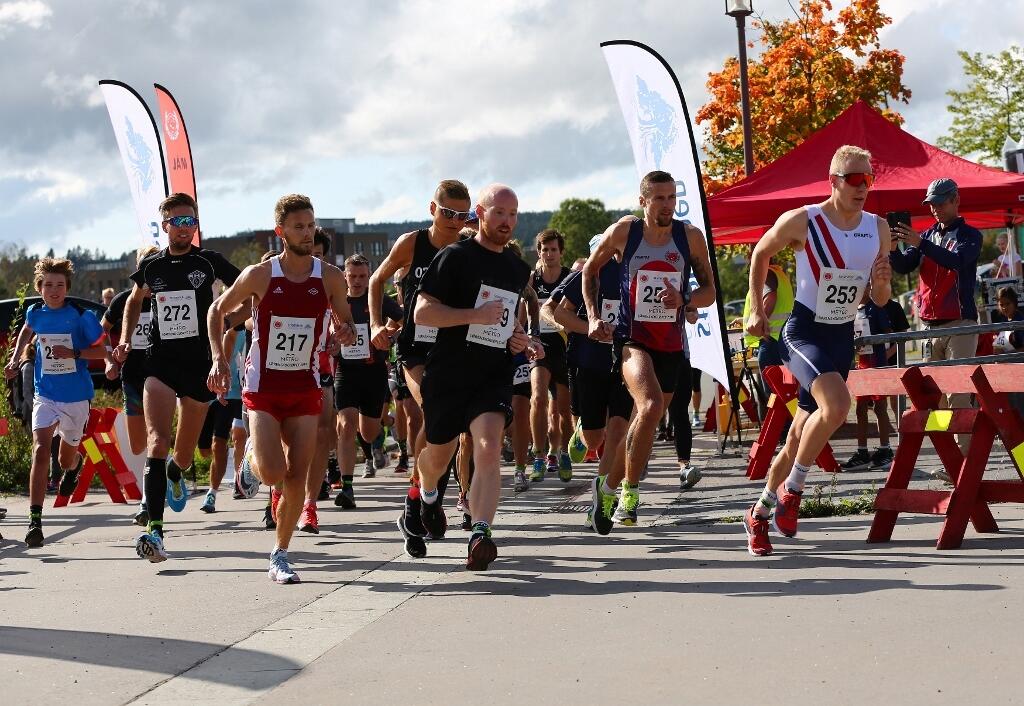 Lørenskogløpet 2018 - Starten på 10 km (1024x706)