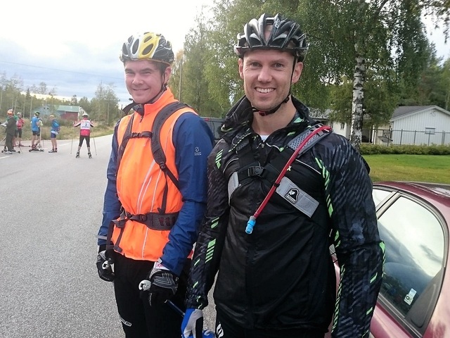 De to beste, Ola Snellingen (til v.) og Jørgen Stensløkken, etter endt hardøkt i Sørskogbygda.