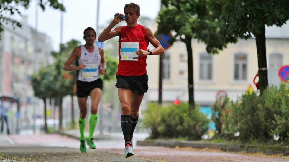 Ivrig løper: Andreas Grøgaard (i front) er en ivrig maratonløper. Her fra halvmaraton i Sommerløpet i Kristiansand. Foto: Marianne Røhme