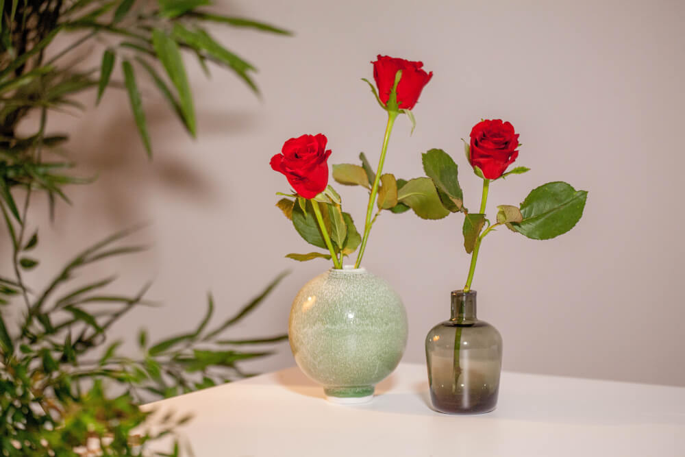 Dekorer hjemmet med roser interflora norge