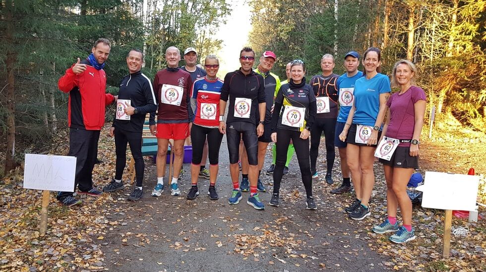 Klare for tidlig start kl.09.00, Jan Billy gir klarsignalet. (Foto: Isabel Aarnes)